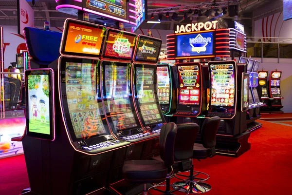 Wild Coaster slot game interface on matahari888 mobile app